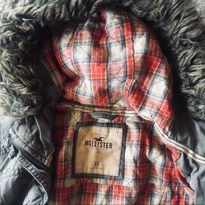 Hollister fur good jacket